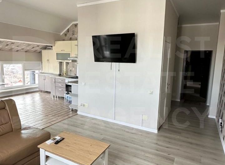 Vânzare, apartament, 3 camere , str. Alexandru cel bun, Hîncesti. - Poză 2