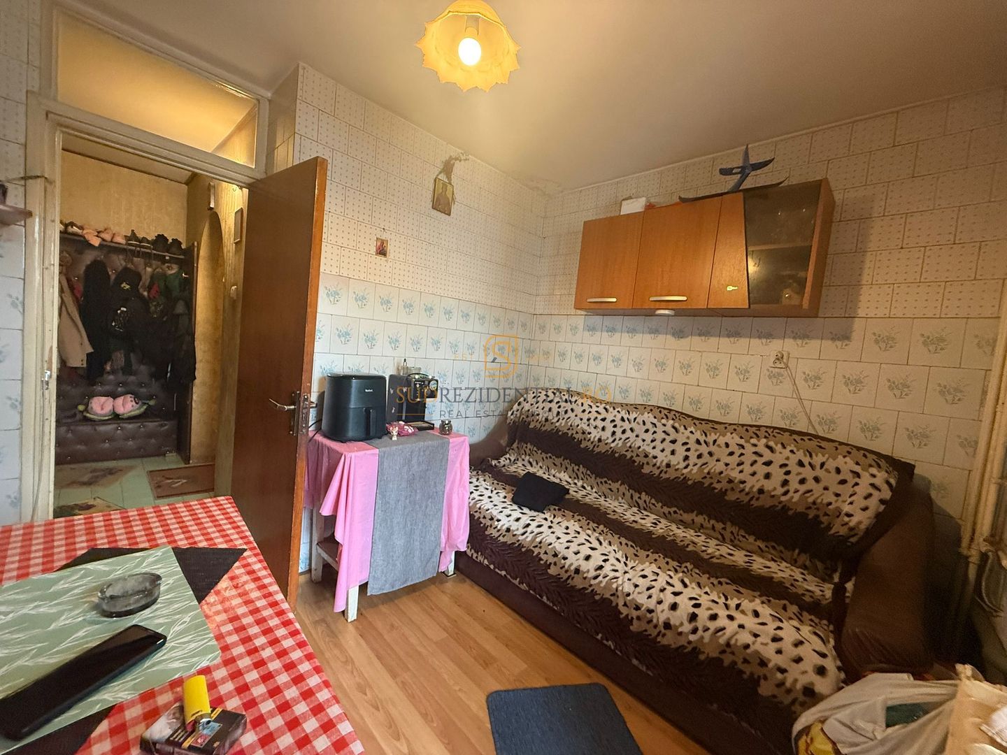 Apartament 3 camere, complet echipat, parcare inclusa, zona Rahova - Poză 8