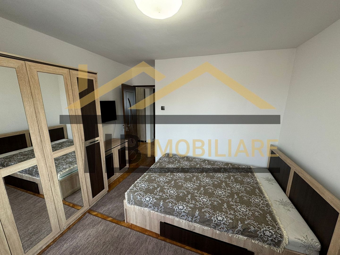 Apartament de 2 camere, 55mp, Zona UMFST - Poză 3