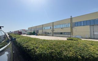 Spatiu de productie / depozitare 7600 mp si 5811 mp platforma betonata - Poză 9