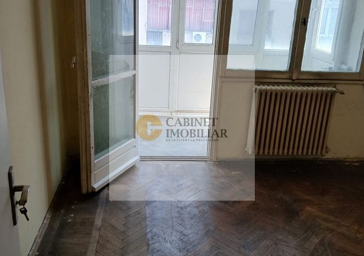 3 camere I Piata Mihail Kogalniceanu I De renovat I Etaj 4 - Poză 2