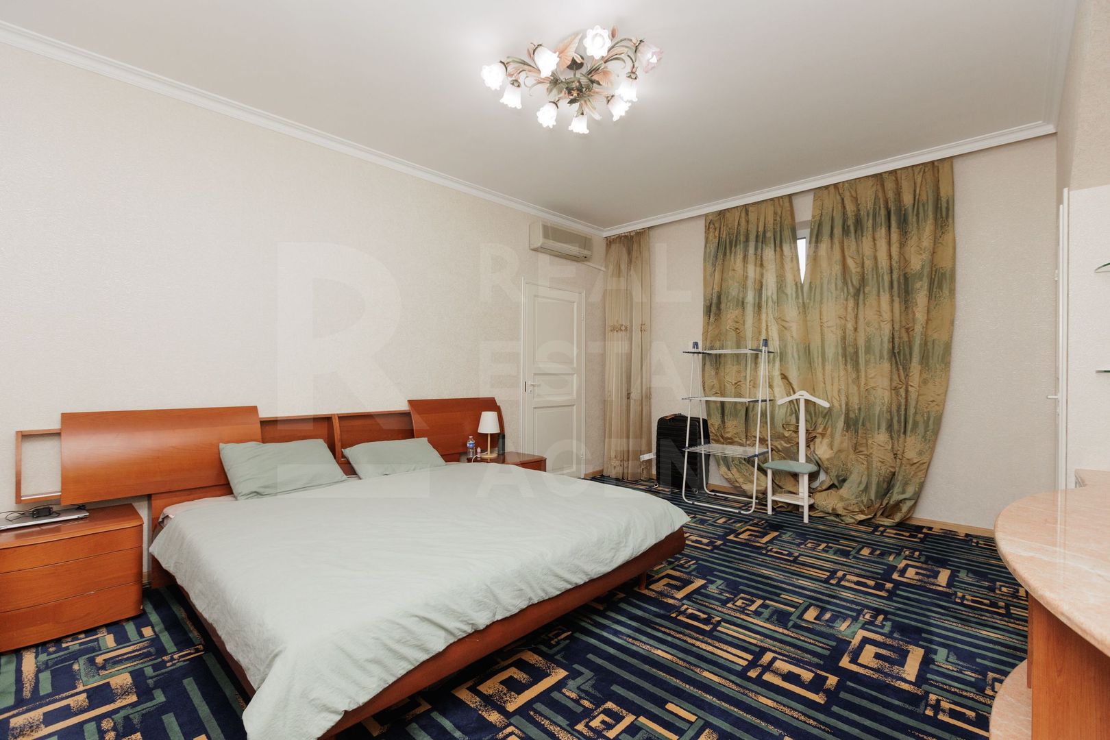 Vânzare, apartament, 4 camere, str. Mihai Eminescu, Centru - Poză 16