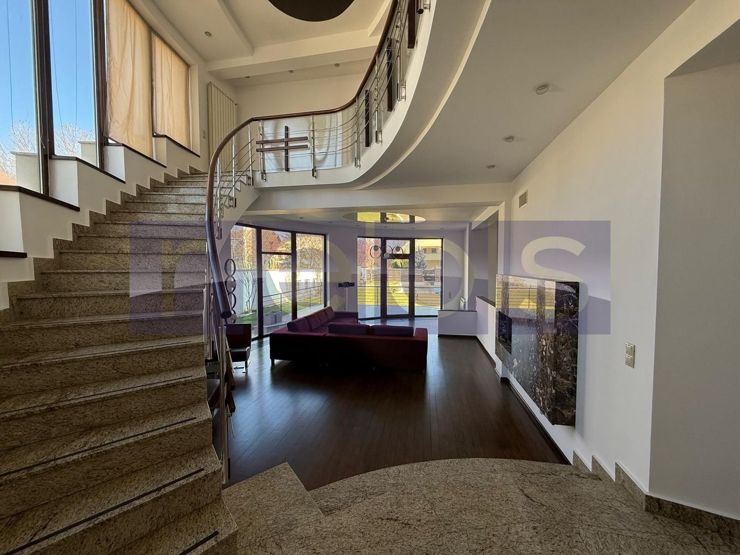 INCHIRIERE VILA DEOSEBITA EROU IANCU NICOLAE | PISCINA | 7 CAMERE | 1300MP CURTE - Poză 1