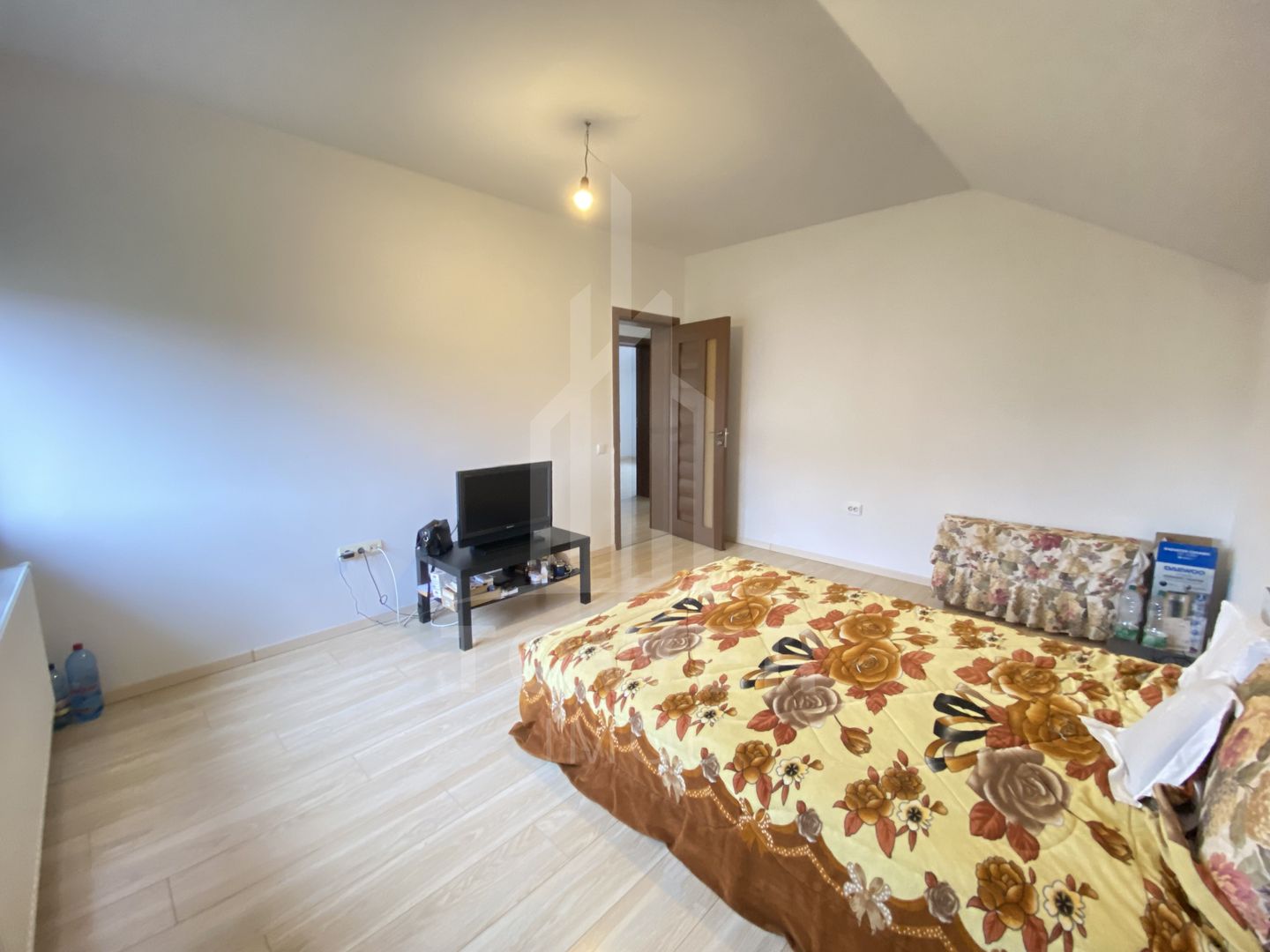 Casă individuală 5 camere cu 372 mp teren în Bavaria - Poză 12