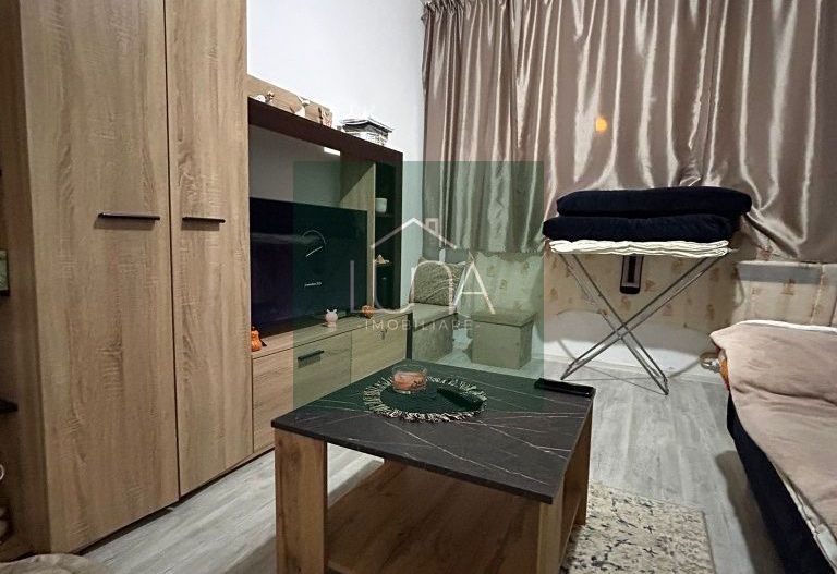 Garsonieră de vânzare | Parter înalt, 7 noiembrie - Poză 1