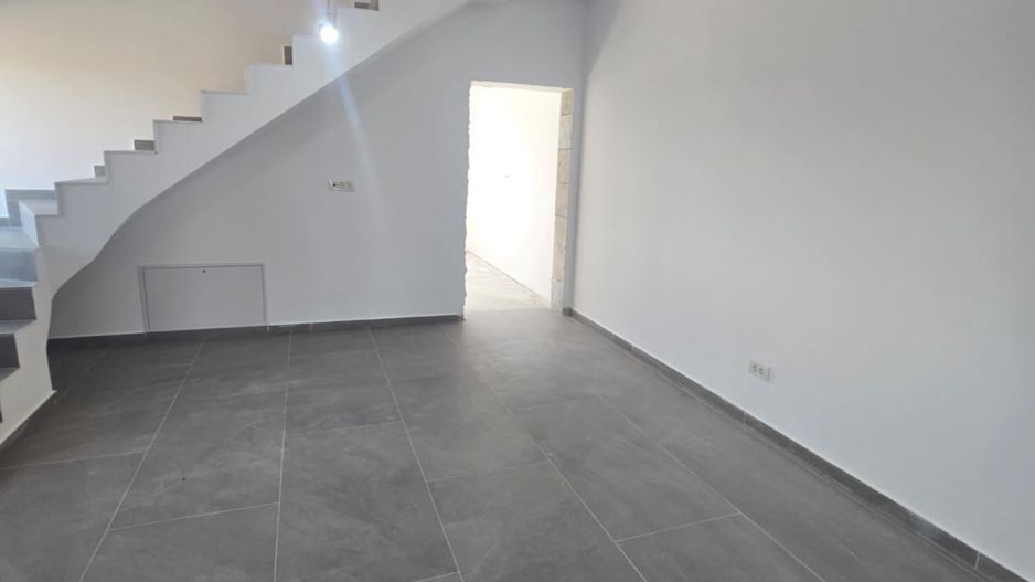 Duplex cu 4 camere, terasă și logie | Timișoara, Plopi | 172.000 € - Poză 5