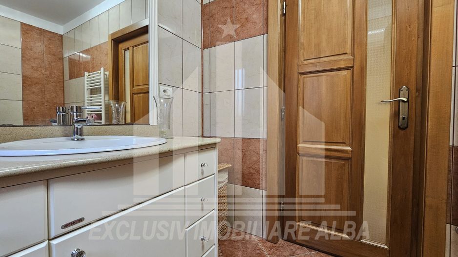 Casa individuala | Garaj | 200 mp | Asfalt | Mobilata | Alba-Micesti - Poză 7