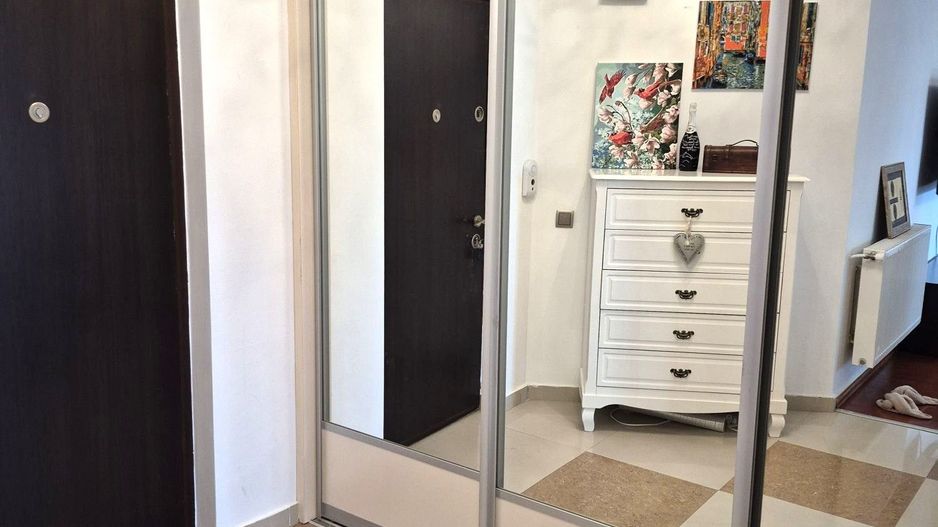 Apartament 3 camere, zona Bazilescu-Jiului. - Poză 7