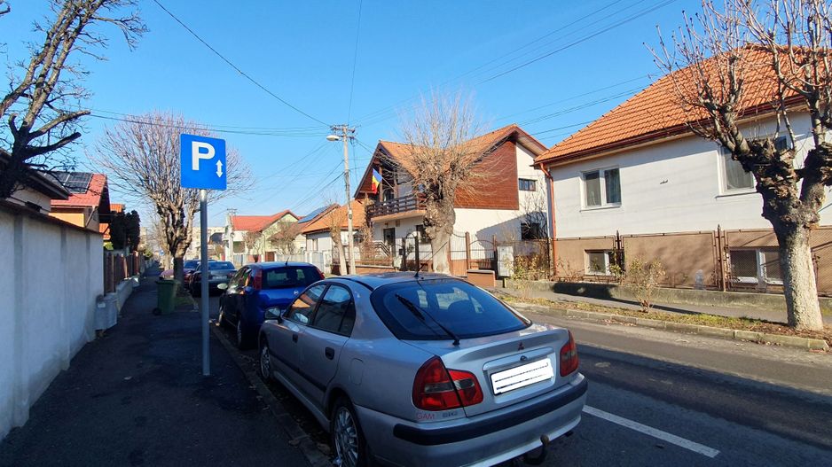 Zona Fartec -strada Buzești, Casă P+E,  construcție 1993 - Poză 1