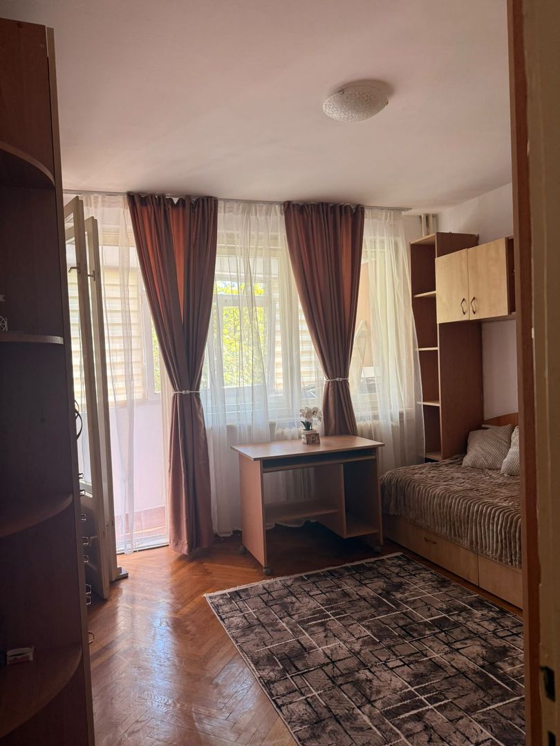 AP. 2 CAMERE- PIATA SUDULUI, PET-FRIENDLY, BUCATARIE INCHISA, METROU - Poză 3