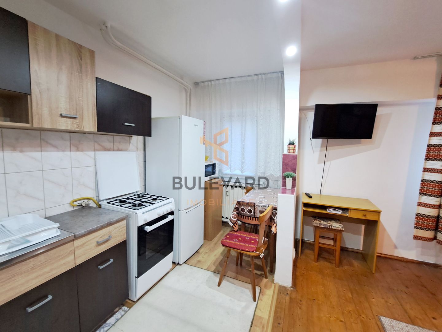 Garsoniera confort 1 + boxa de depozitare, in zona Minerva! - Poză 5