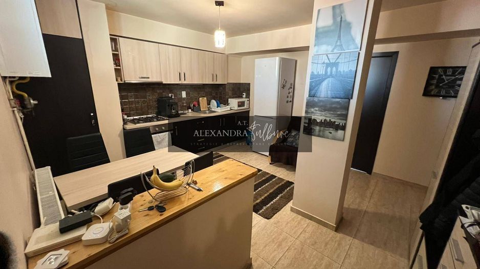 Apartament 3 camere, balcon, etaj intermediar, A. Vlaicu, Marasti - Poză 2