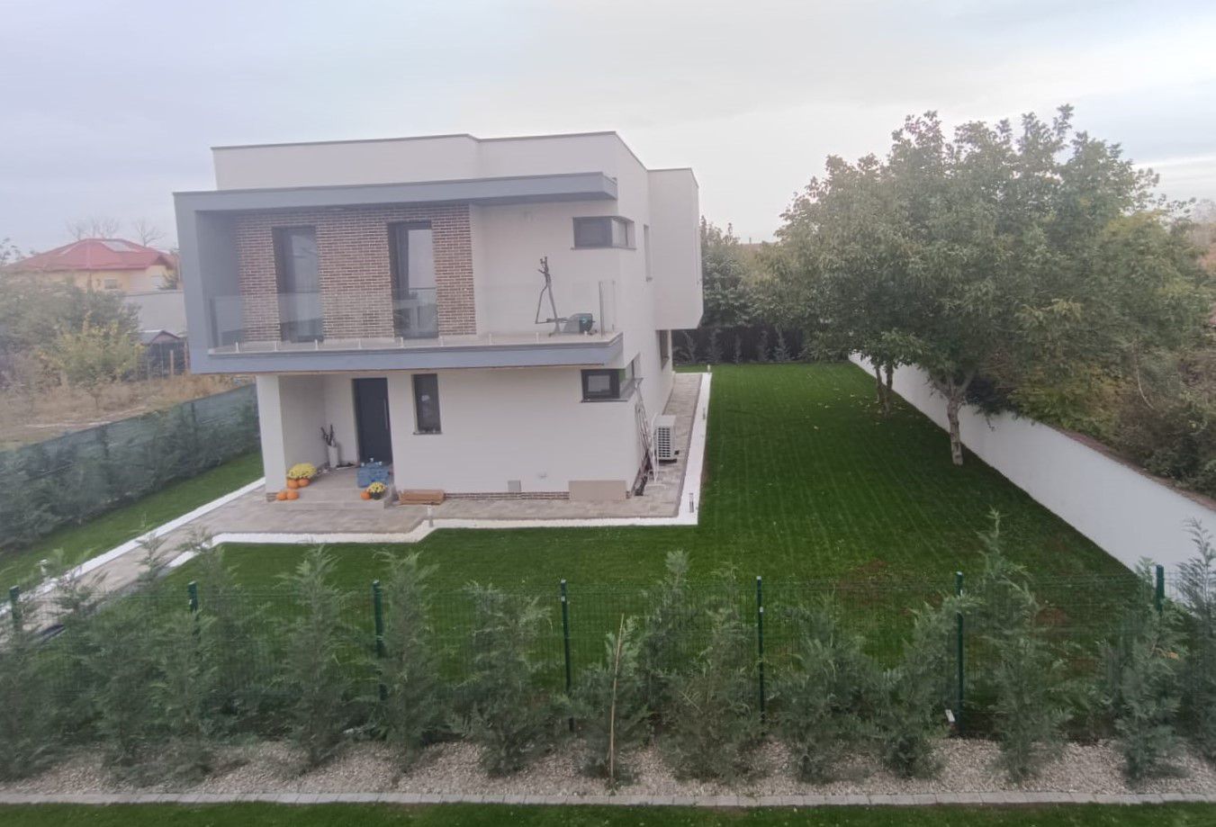 Vanzare casa moderna individuala zona rezidentiala Tunari - Poză 17