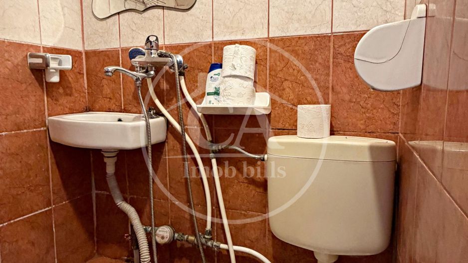 Garsonieră de vânzare, zona Rogerius - Poză 6