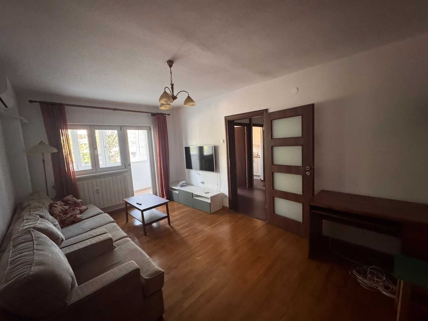 De inchiriat 2 camere la Stefan cel Mare | 1 min pana la metrou - Poză 3
