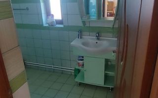 Pensiune de vânzare în stațiunea Rânca, jud. Gorj - Poză 17