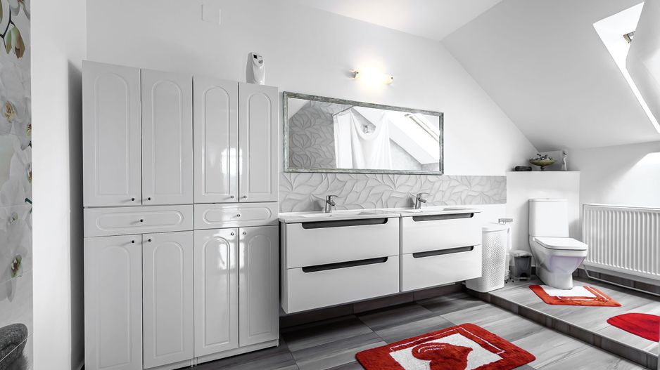 Casă mare cu două apartamente în Bujac - Poză 6