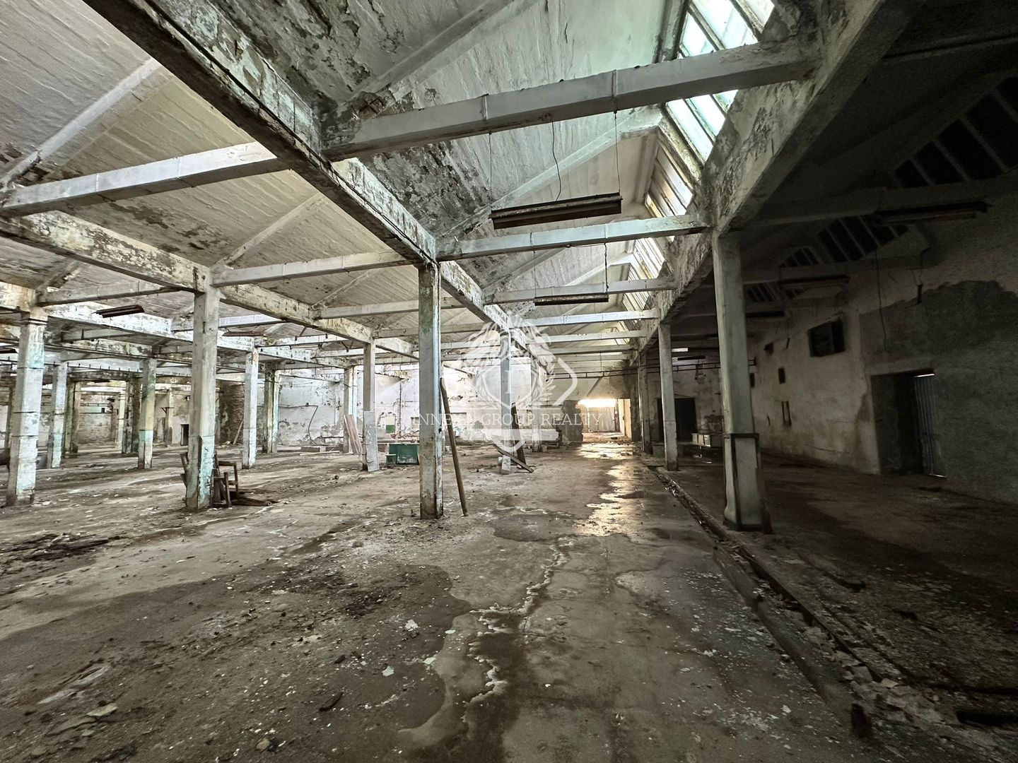 Fabrica si Teren pentru industrie – putere mare curent + gaze I Pucioasa - Poză 12