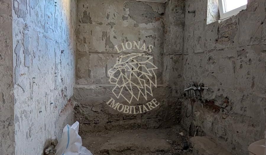 Apartament 2 camere 80 mp-etaj 1-balcon-terasa-Zona Centrala - Poză 7