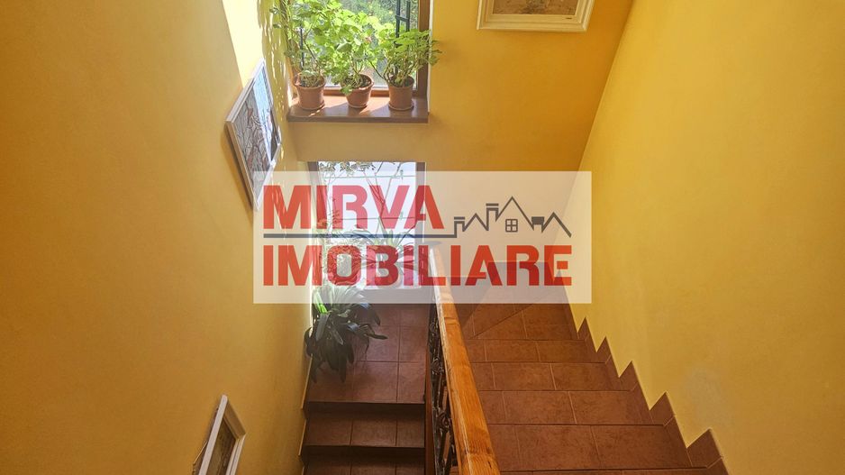 🏡 VILĂ ELEGANTĂ CU PRIVELIȘTE DEOSEBITĂ – VALENII DE MUNTE - Poză 52
