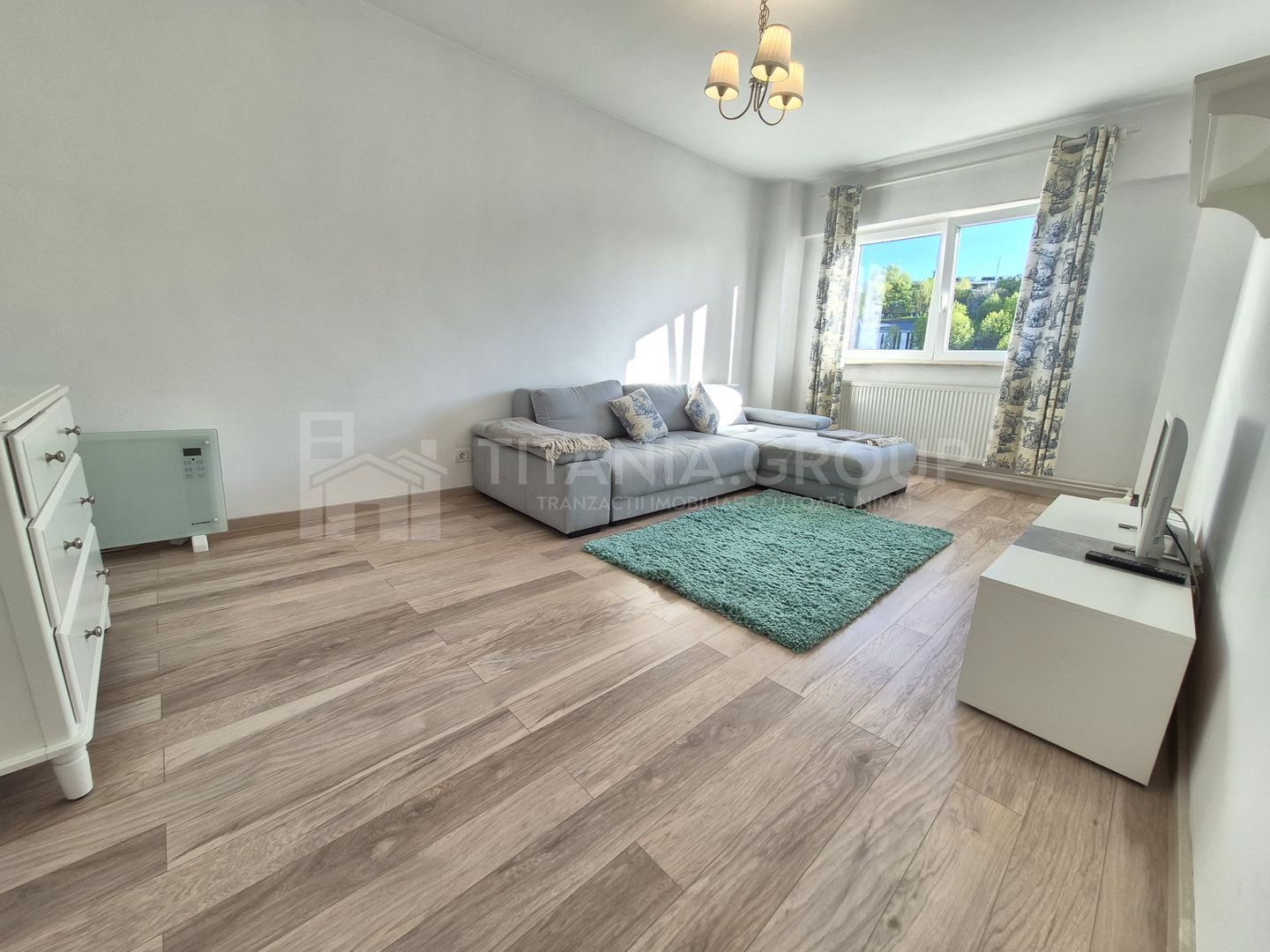 Apartament decomndat spațios | 2 Camere |  Griviței | Parcare | Priveliște Tampa - Poză 1