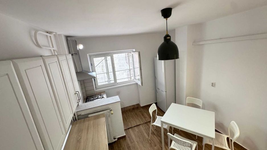 AP.2 CAMERE COLENTINA, RENOVAT - MODERN, BUCATARIE INCHISA, REABILITAT - Poză 7