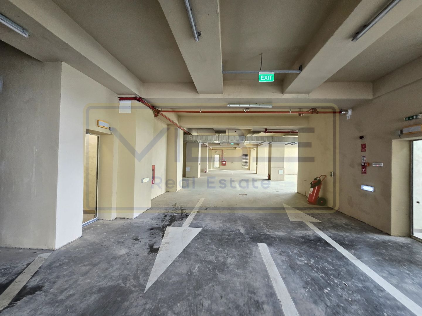 Copou- 3 camere 2 bai- decomandat- modern- parcare acoperita - Poză 4