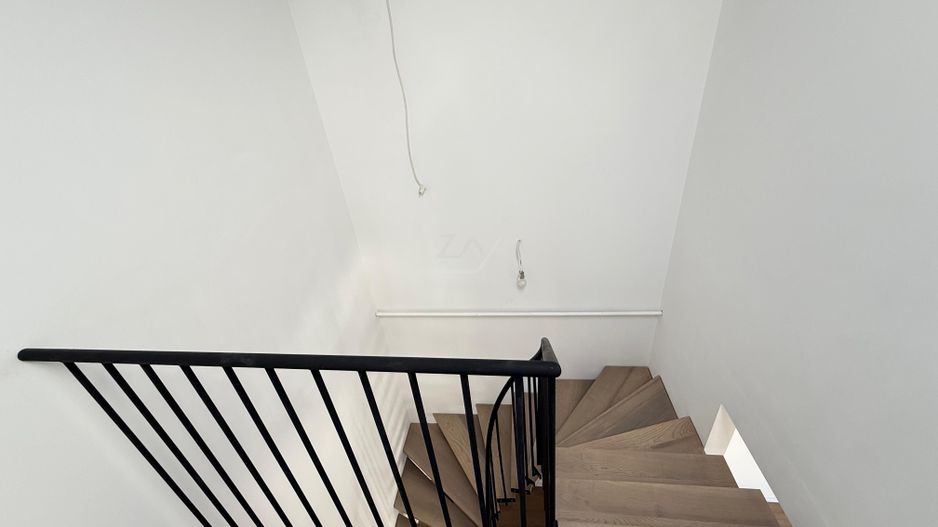 Ap pe 2 niveluri. 4 camere, 2 bai. 2 locuri de parcare. - Poză 17