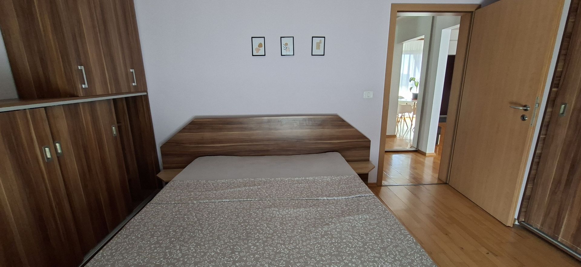 Apartament cu 2 camere si loc de parcare - Torontalului - Poză 15