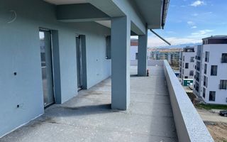 Penthouse de vanzare cu terasa de 94 mp - Poză 4