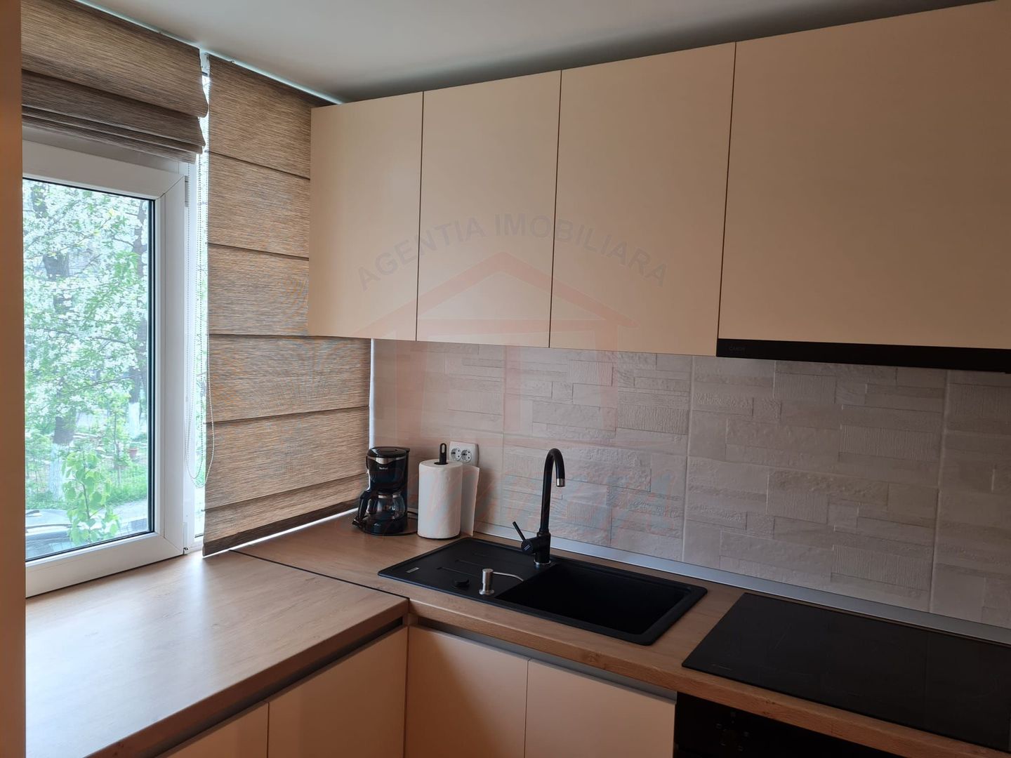 Inchiriere studio - Poză 5