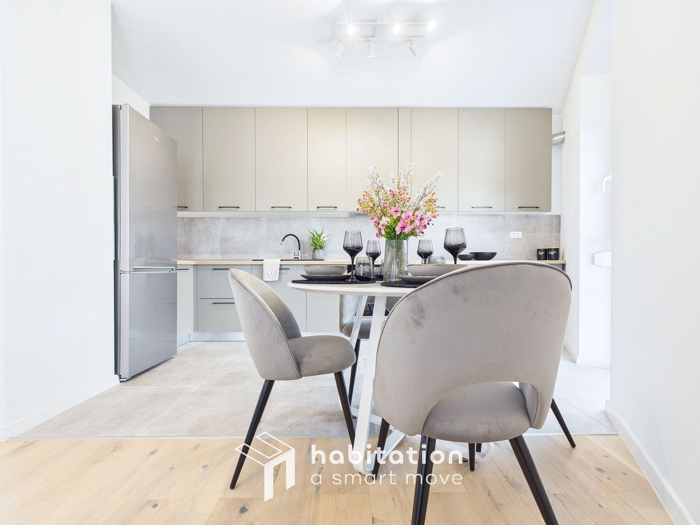 Apartament cu vedere spectaculoasă, prima închiriere,  Nord One - Poză 12