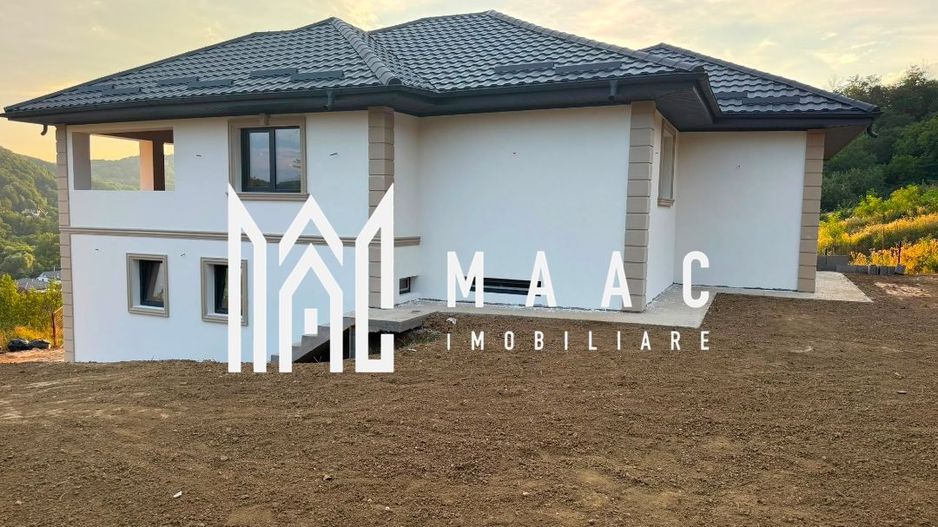 Casă 5 camere de vânzare | Vlădești, Râmnicu Vâlcea | 239 mp - Poză 3