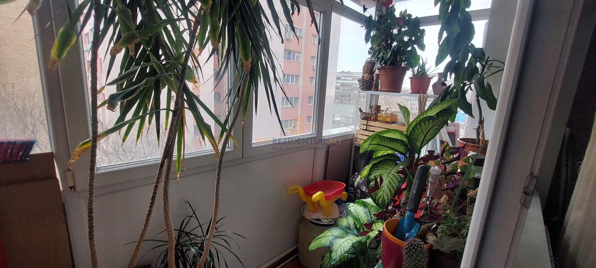 Apartament 3 camere, mobilat si utilat, metrou Eroii Revolutiei - Poză 10