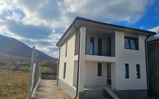 Casa 4 camere cu priveliste superba, Cisnădie - Poză 1