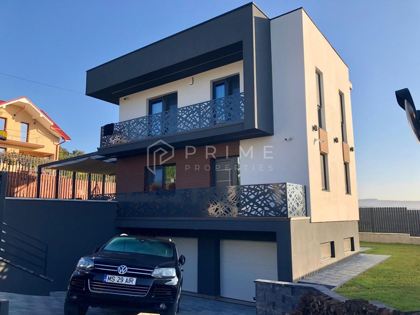 VILĂ PREMIUM ÎN CARTIERUL TUDOR - Poză 1