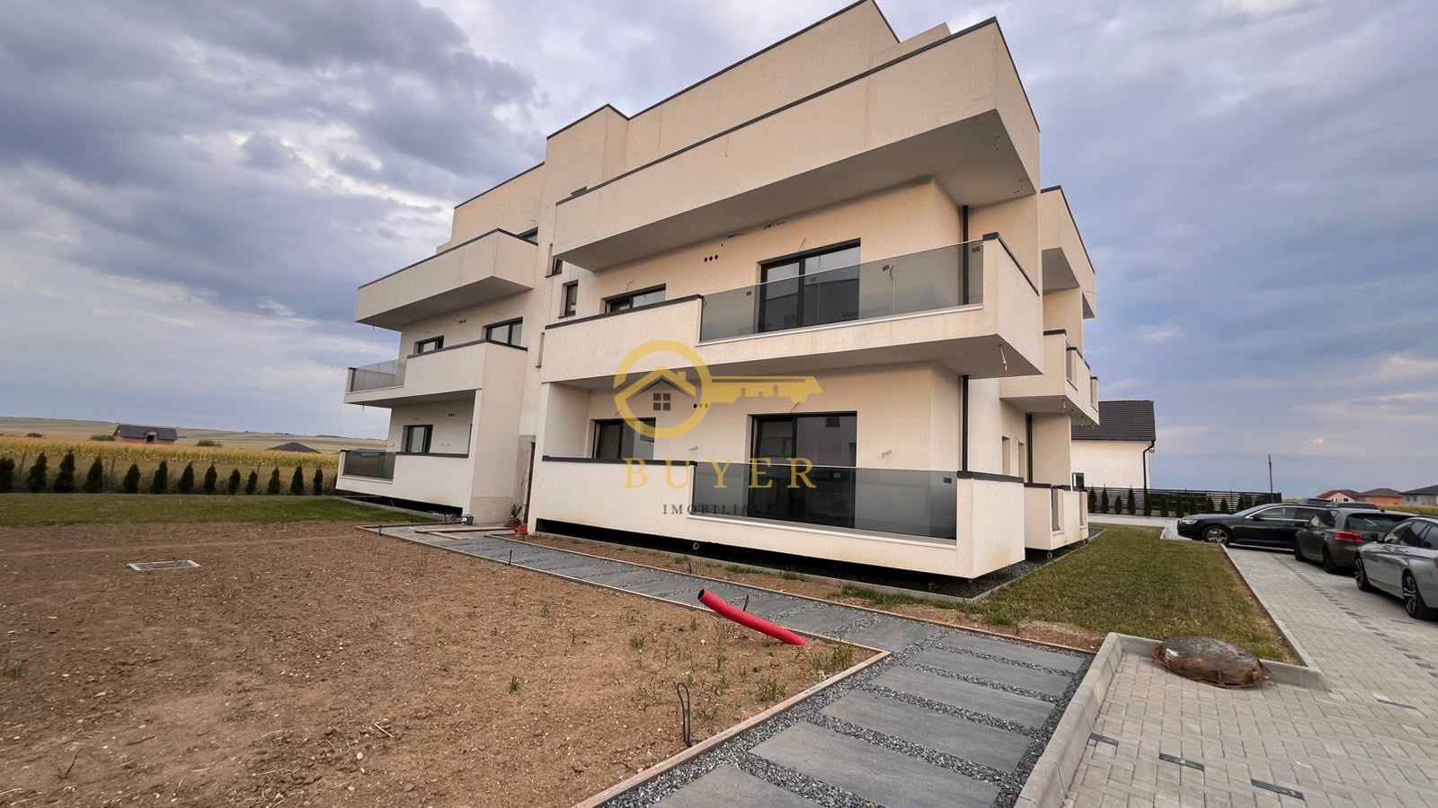 Penthouse superb finisat la CHEIE- Terasa 70mp- vedere panoramica - Poză 1