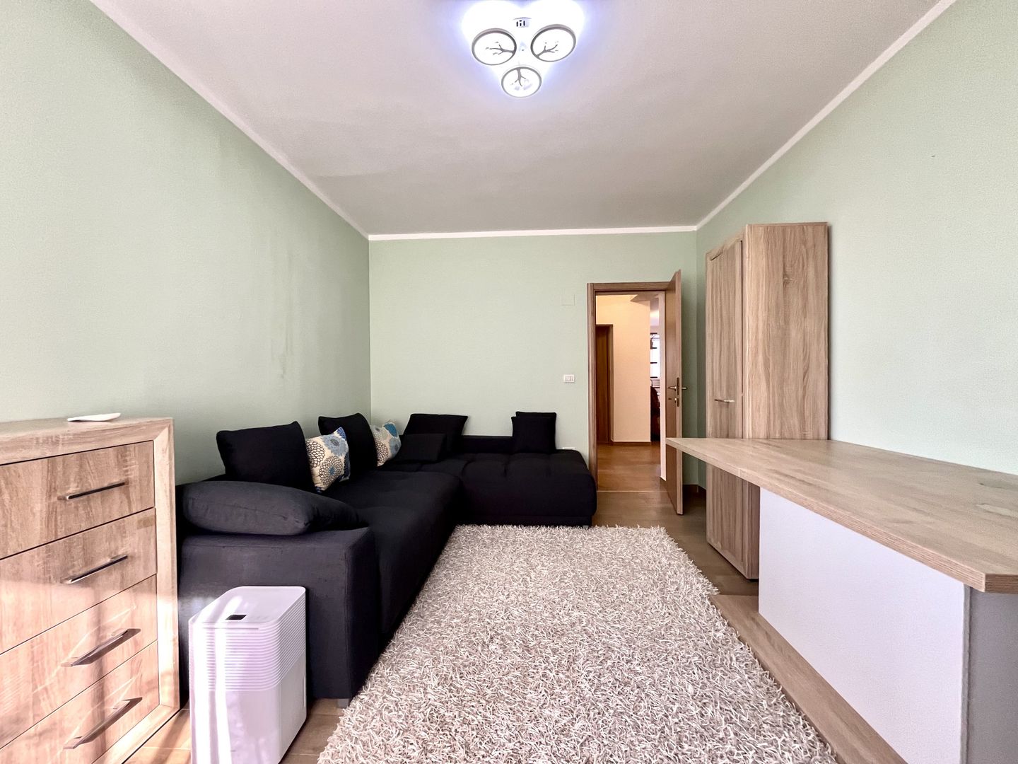 Apartament cu 3 camere,  spațios si primitor, in Soarelui- Sud Plaza - Poză 15