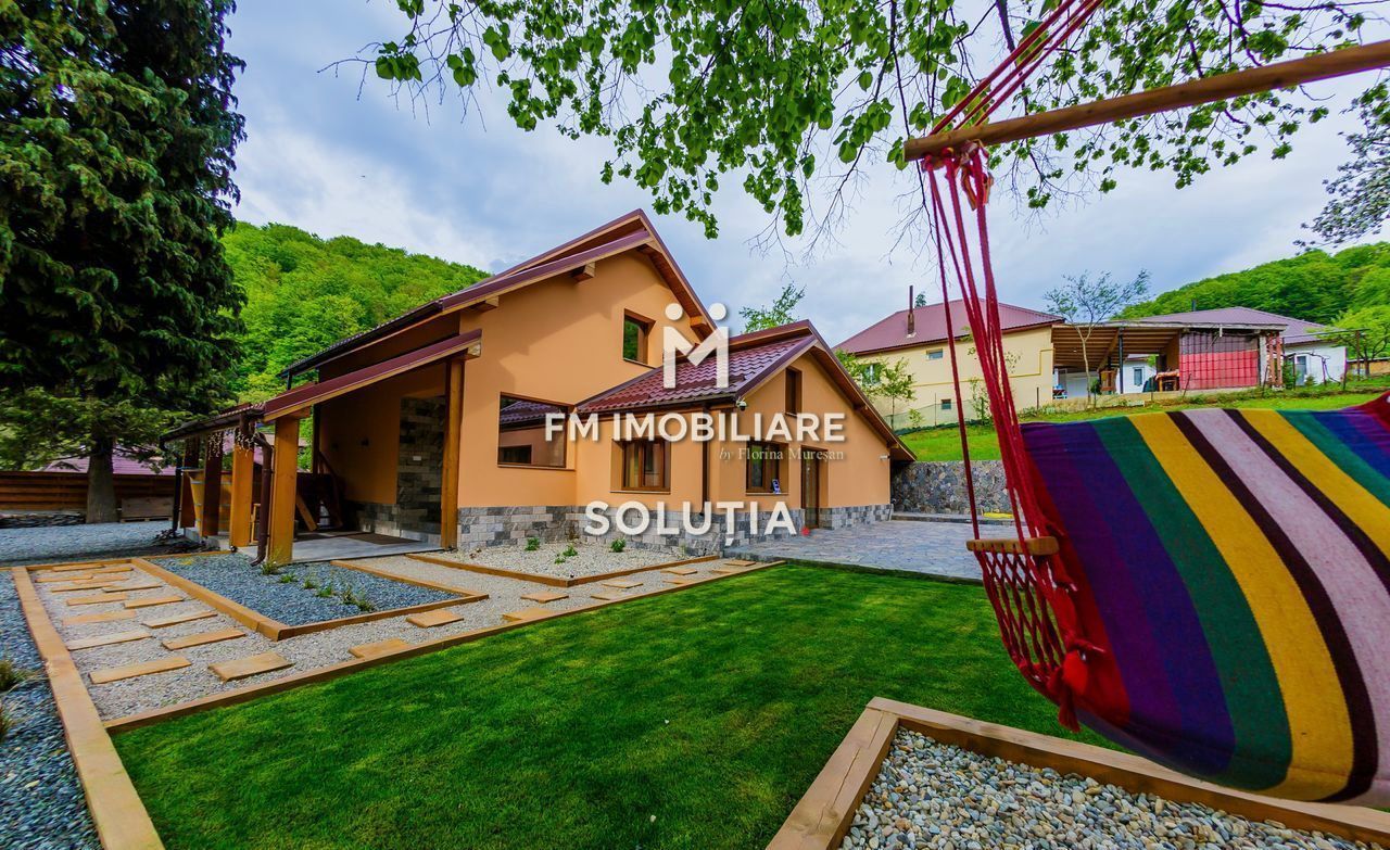Casa de vanzare - zona Ferneziu - Poză 25
