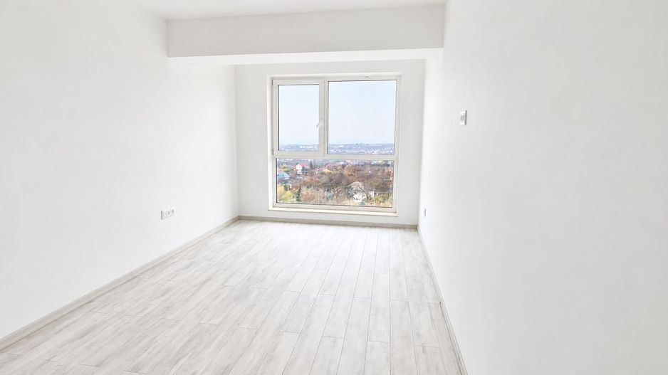 Apartament FINALIZAT 3 camere Dec 80 mp Copou 152000 euro - Poză 2