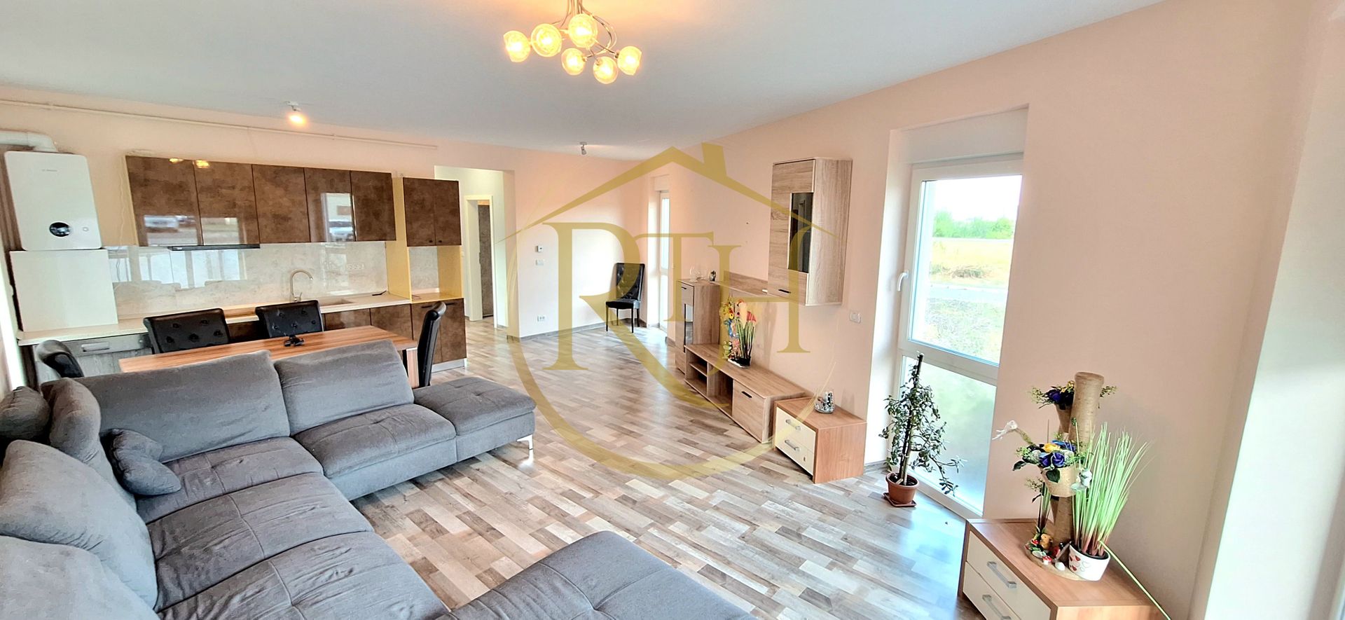 Oferim spre vanzare apartament 2 camere, 60 mp curte, Giroc, 0% Comision - Poză 3