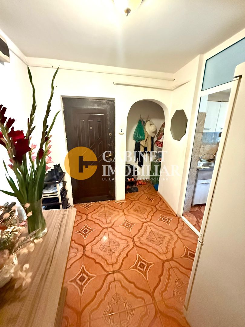 4 Camere Decomandat - Bloc din 1982 - Zona Alexandru Cel Bun - Poză 9