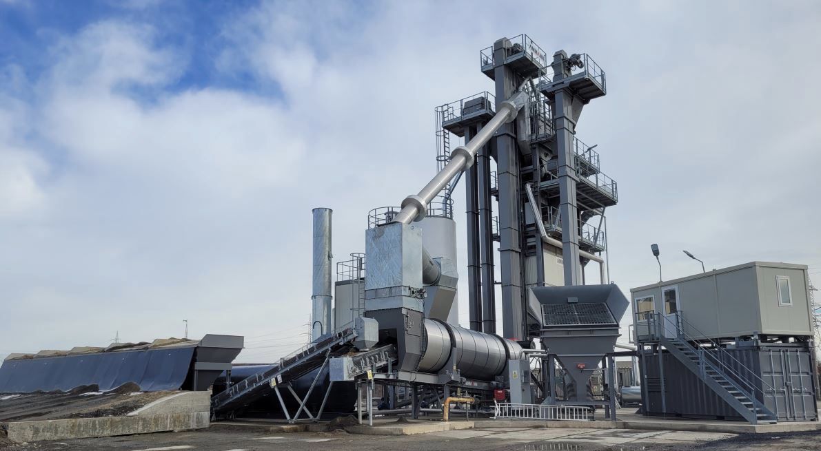 Baza de productie asfalt Cernica - Poză 1