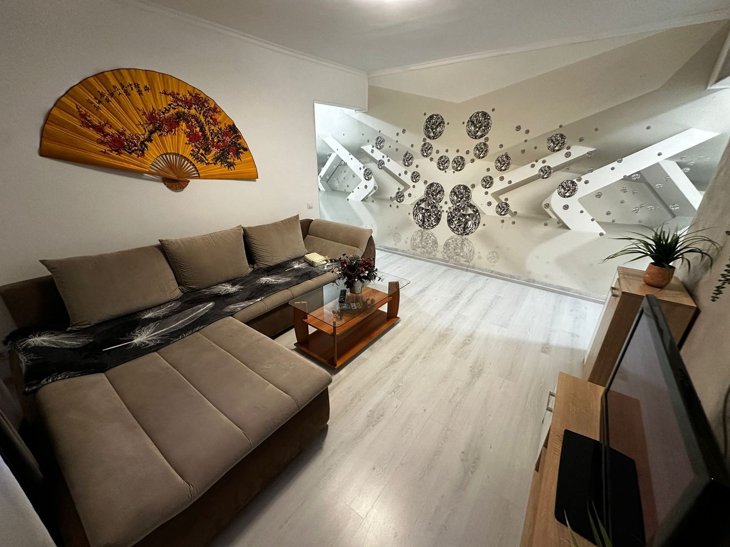 Apartament 2 Camere Gara De Nord 2Min Metrou Dinicu Golescu Basarab - Poză 2