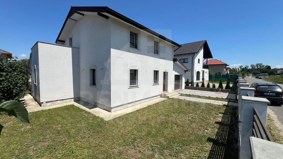 Casa-4-Camere-165mp-Utili-480mp-Garaj-Teren-Bartolomeu-Brasov - Poză 3
