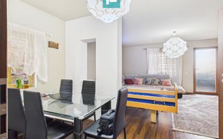 Două locuințe individuale pe 512 mp –  in GIROC - Poză 1