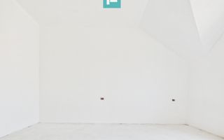 Duplex spațios 102 mp utili, teren 350mp in Covaci - Poză 24