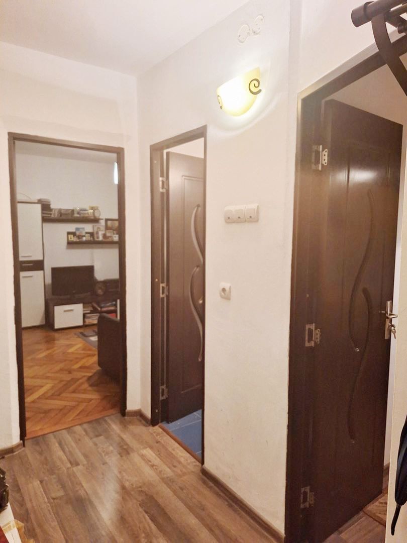 Garsoniera in bloc de apartamente piata Astra - Poză 6