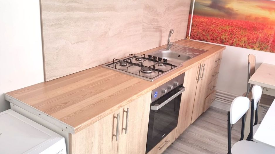 Apartament cu 3 camere, 100 mp, etaj 1  - Zona Centrala - Poză 7