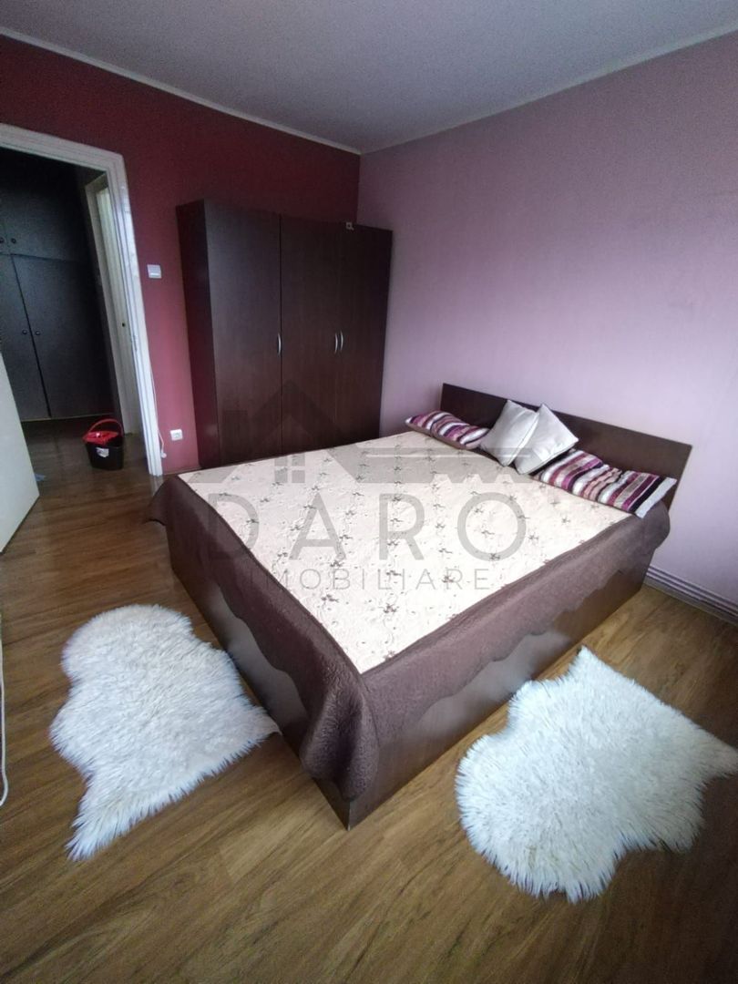 Închiriez apartament cu doua camere în Aleea Carpați - Poză 4